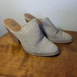 DV Mule Heels
